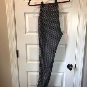 Peacocks, 12 black and white pants